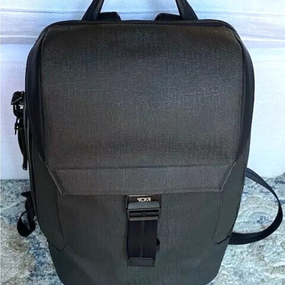 Tumi Ashton DOLTON FLAP Backpack